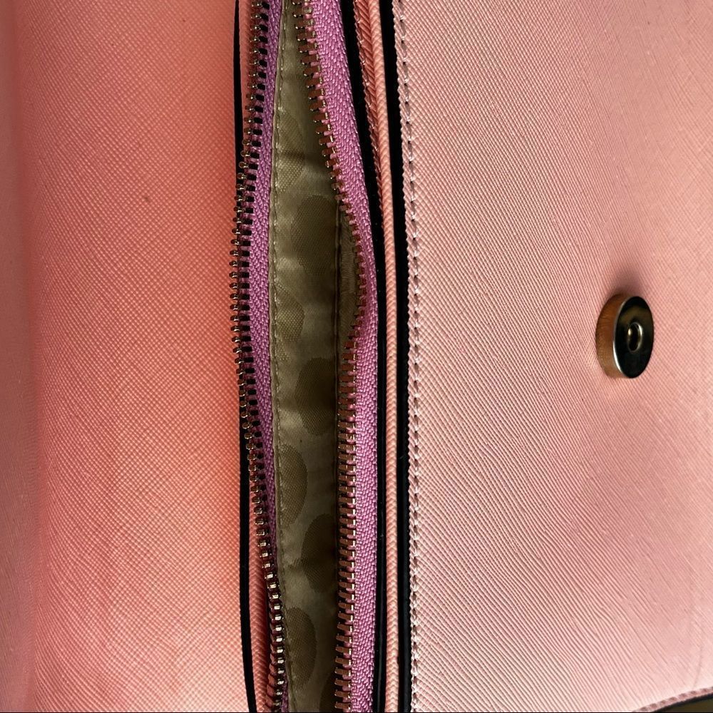 Kate Spade New York Staci Small Flap Crossbody Chalk Pink Leather purse. - Picture 3 of 7
